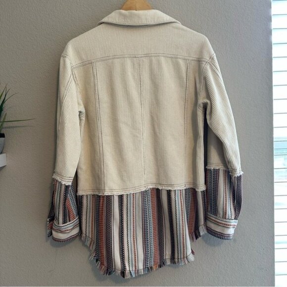 Gimmicks by BKE Cream Utility Jacket with Relaxed Fit Size Medium Southwestern - Picture 4 of 11